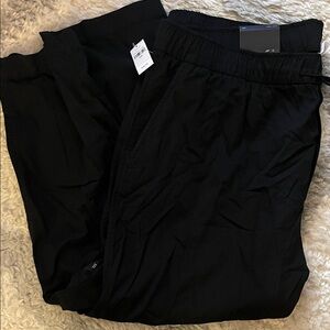 NWT - Gap Women's Mid Rise Easy Twill Pants - Black XXL